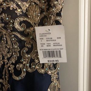 Formal Dress w/Ball gown skirt